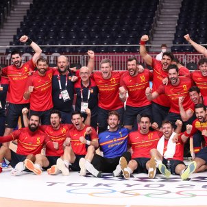 La generació daurada de l'handbol espanyol s'acomiada amb un bronze olímpic