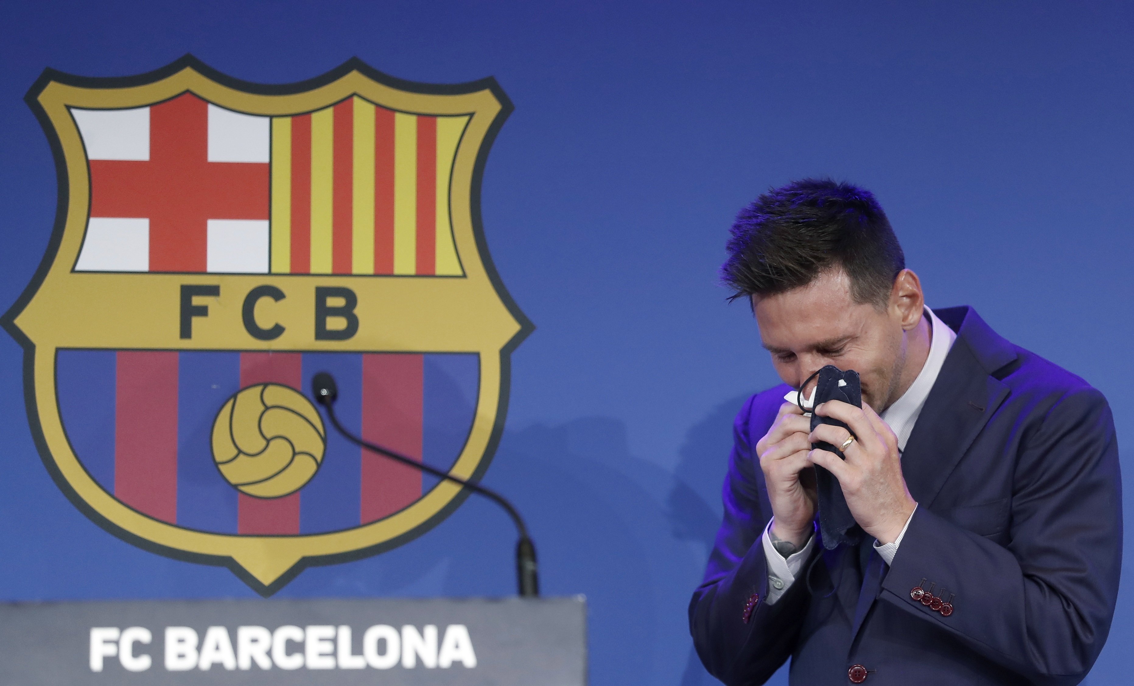 Messi no és feliç a París i estaria disposat a tornar al Barça i deixar el PSG