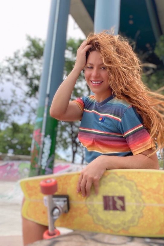 shakira skate ig