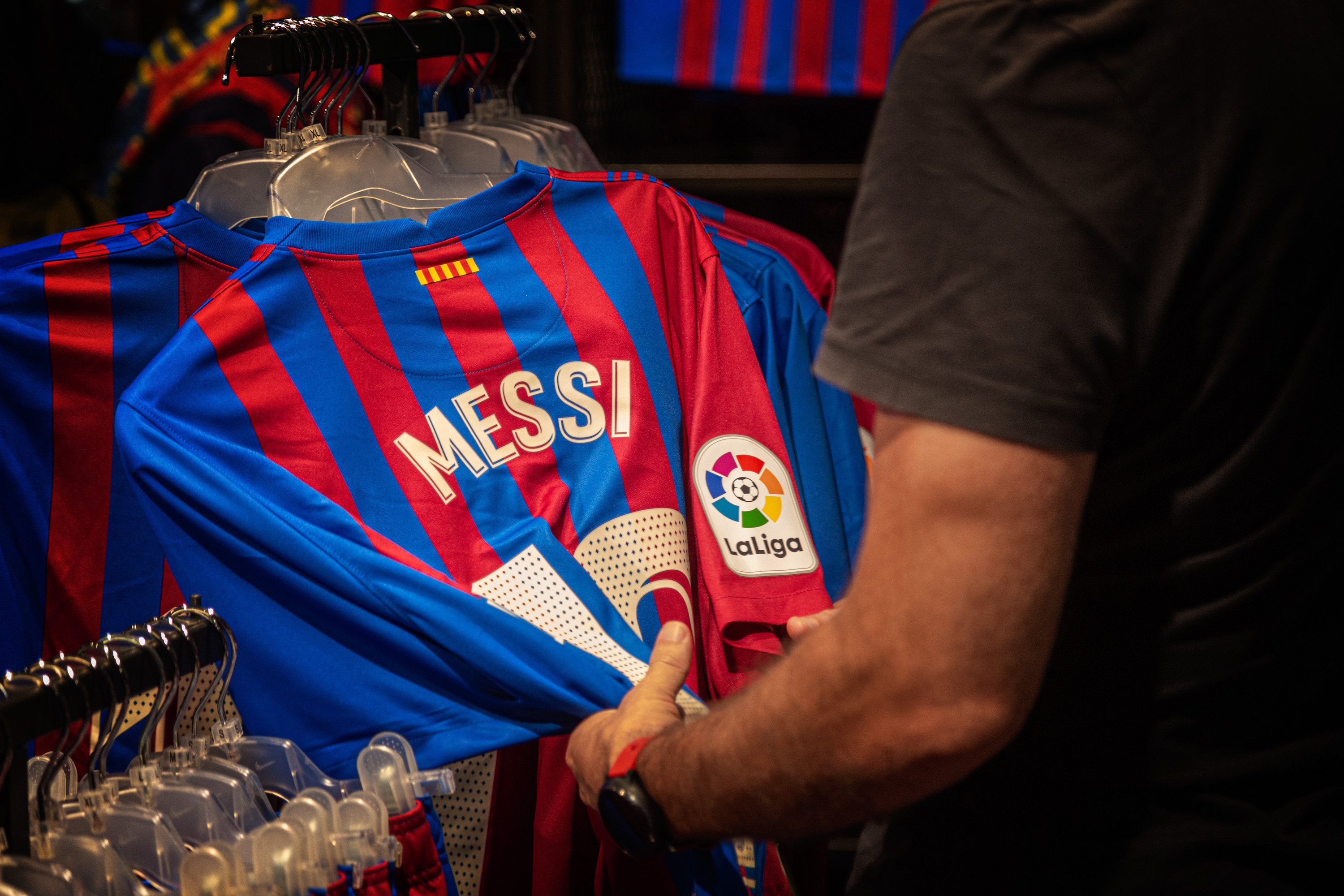 Qui serà l'hereu del 10 de Messi al Barça? Tres opcions diferents sobre la taula