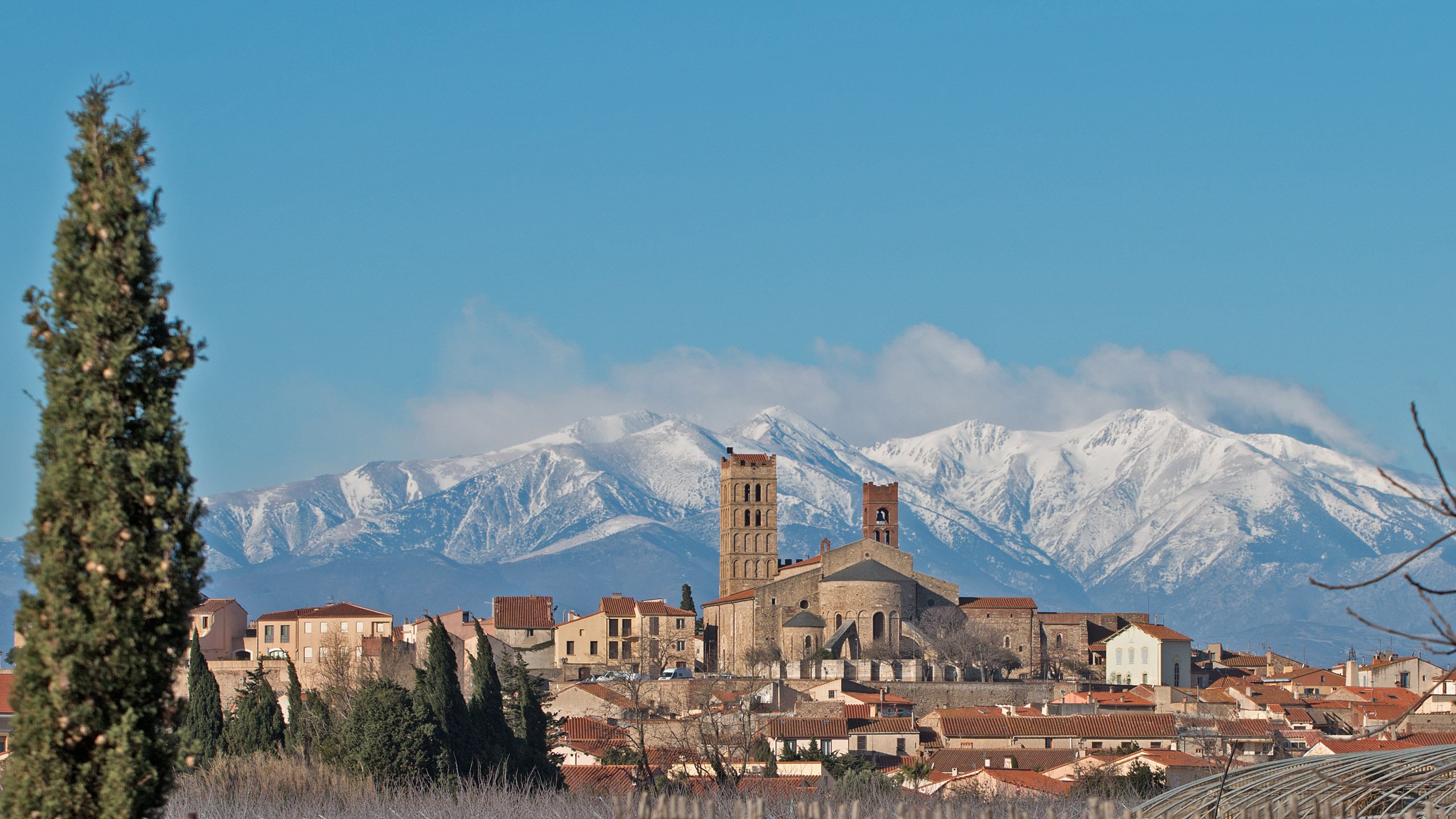 Elna es la villa habitada más antigua de Catalunya Norte