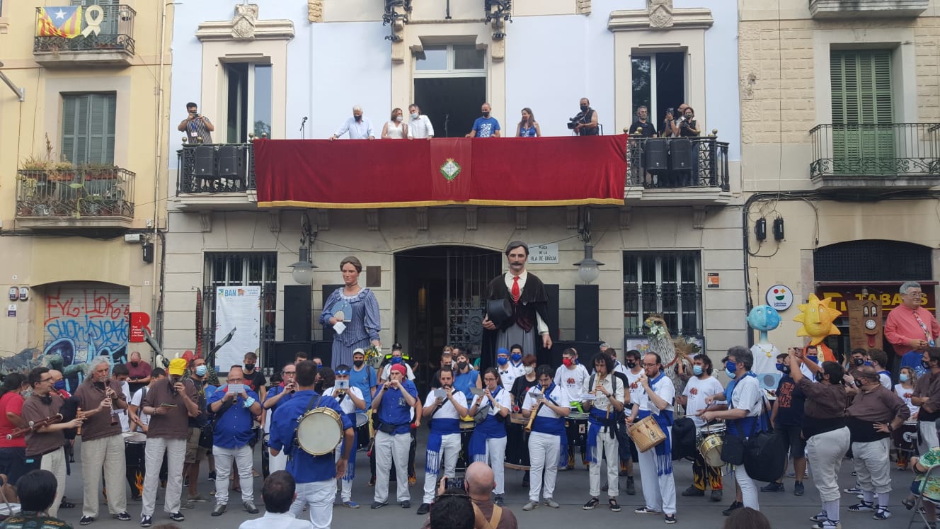 Festa Major Gràcia Jordi Cuixart Ada colau Festa Major Gràcia Jordi Cuixart Ada colau