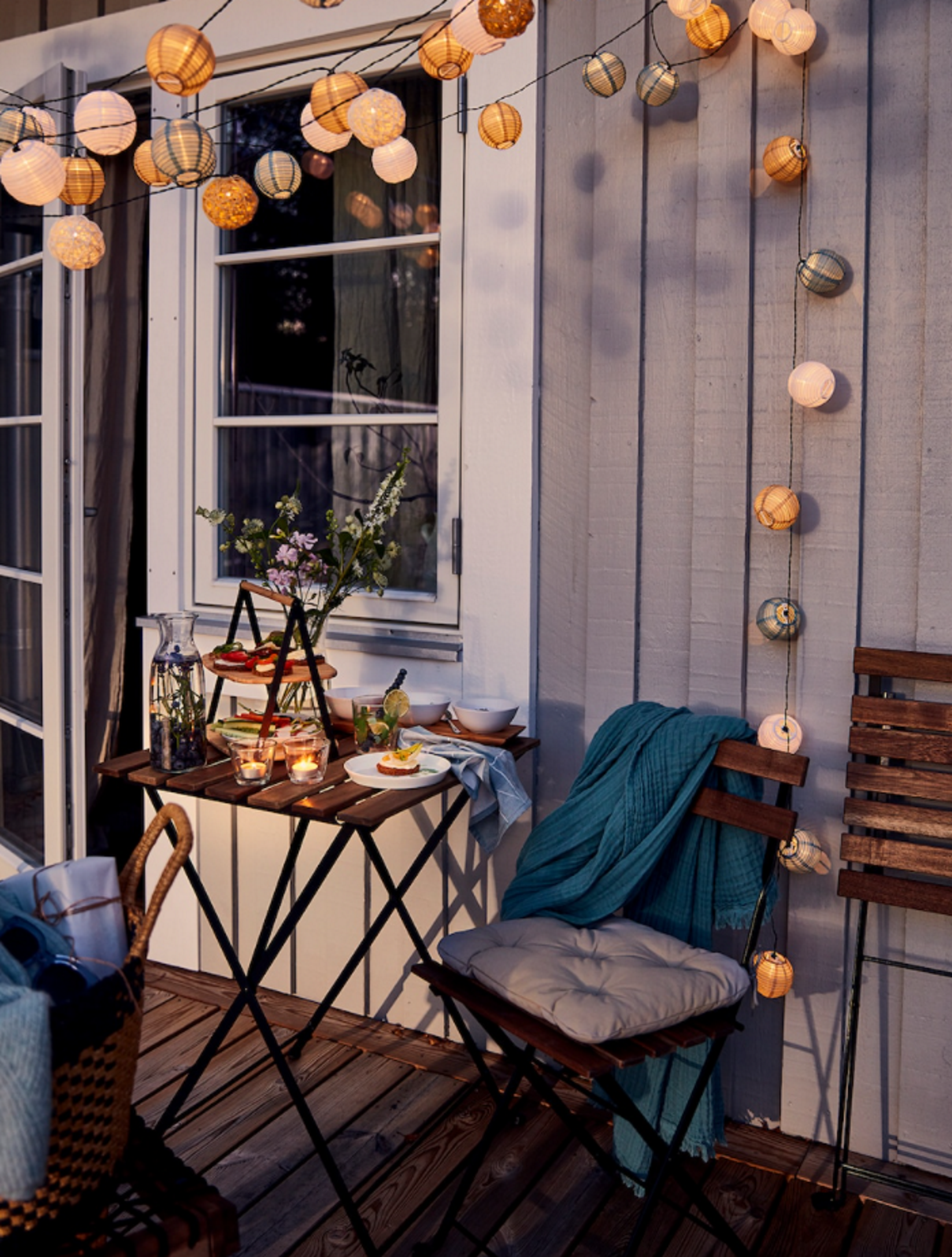 Aprovecha tu pequeño balcón durante el verano con estos 'top ventas' de Ikea