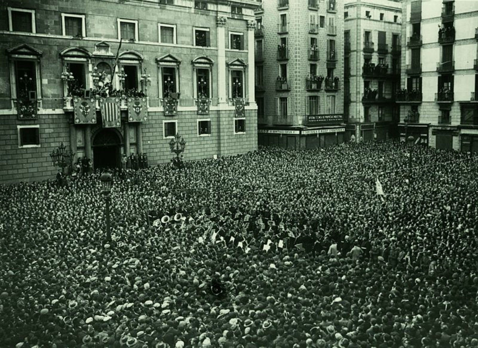 Els partits republicans pacten enderrocar la monarquia i restaurar l'autogovern