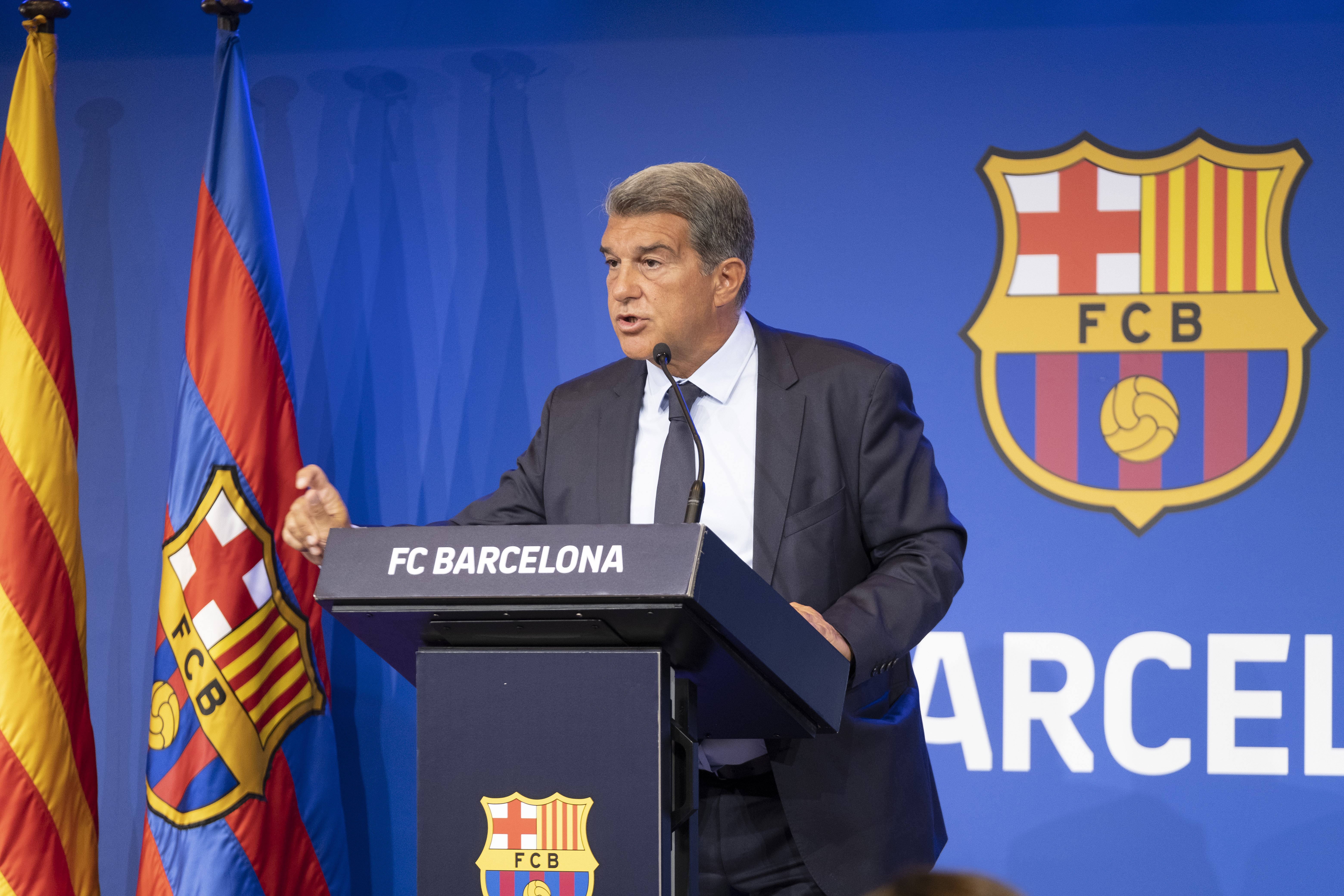 Joan Laporta li demana que agafi el Barça si Koeman no guanya el Granada, el Cadis i el Llevant