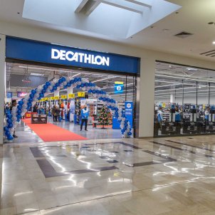 És un dels bancs de musculació de Decathlon més complet, plegable i està rebaixat a preu mínim