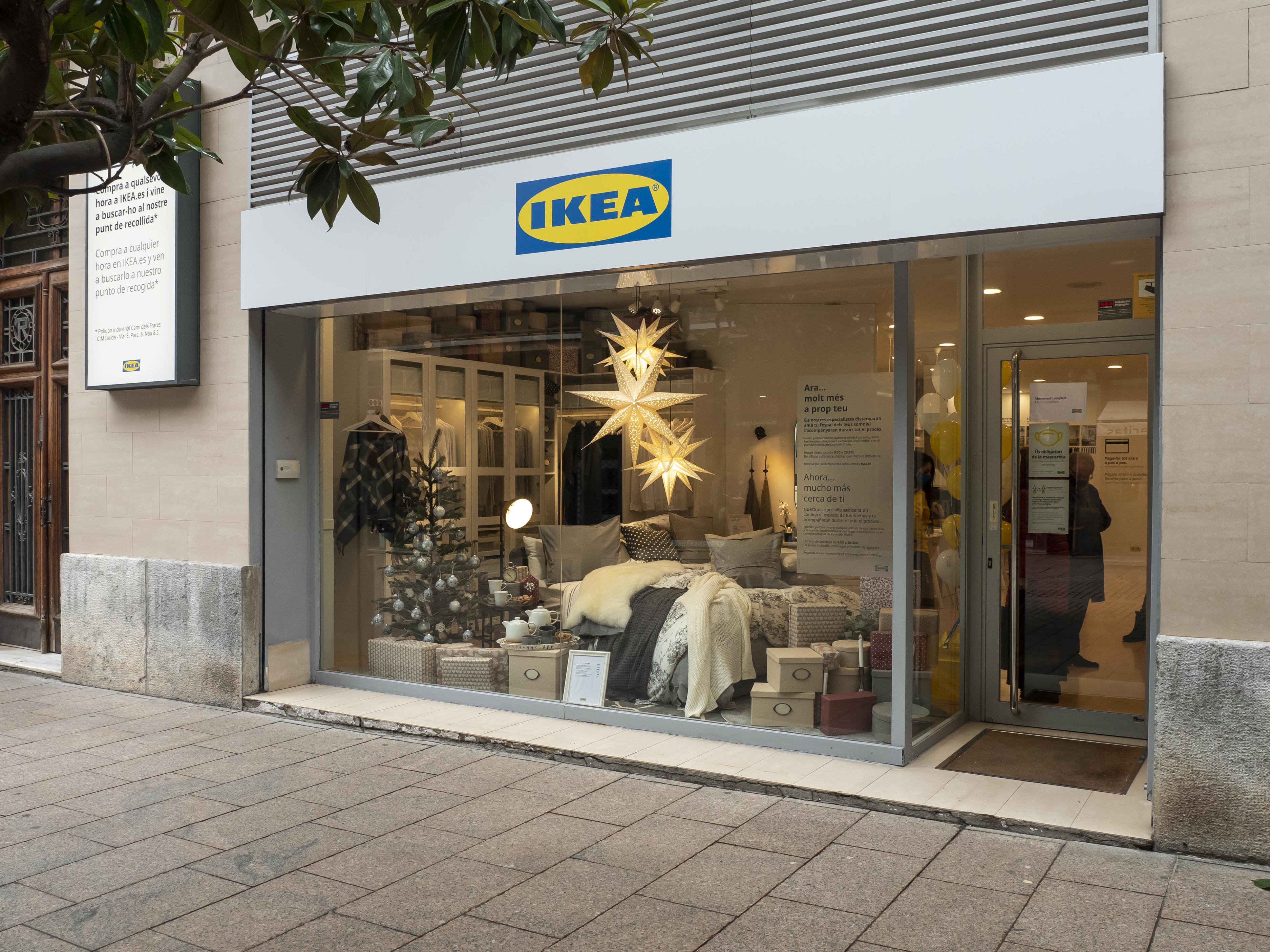 Ikea té un invent que acaba amb la incomoditat més gran de tenir quadres a casa: solució de 4 euros