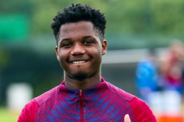 Ansu Fati entrenamiento Barca @FCB