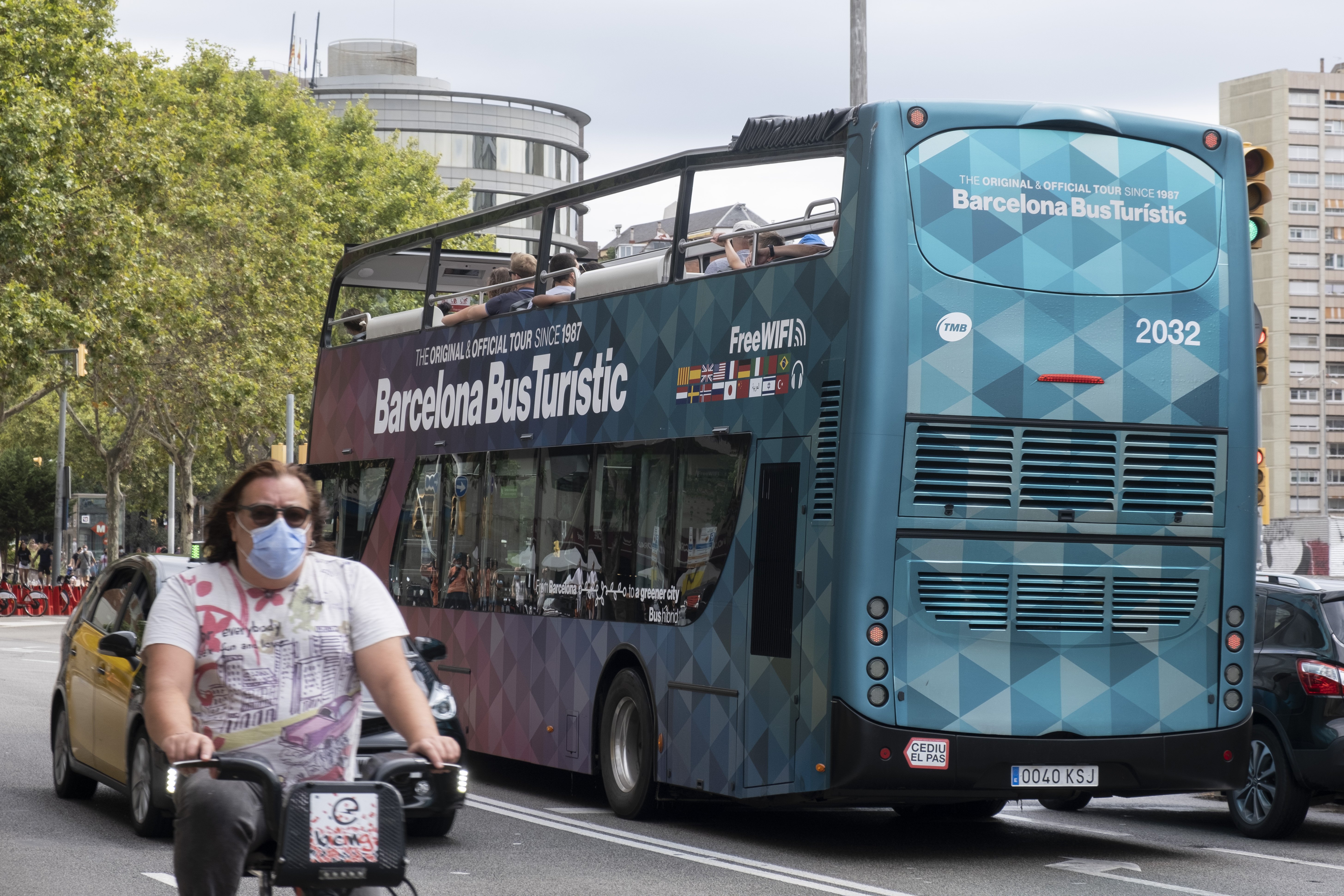 El Bus Turístic de Barcelona farà una ruta singular pel districte de Nou Barris