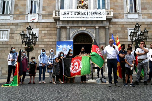 afganistan concentracion plaça sant jaume barcelona montse giralt