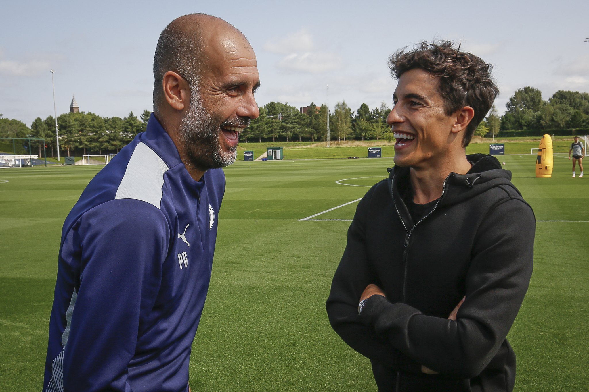 Els Márquez i Guardiola es reparteixen elogis en la seva trobada a Manchester