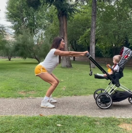 Pilar Rubio hijo Màximo Adriano ejercicio paseo @pilarrubio oficial