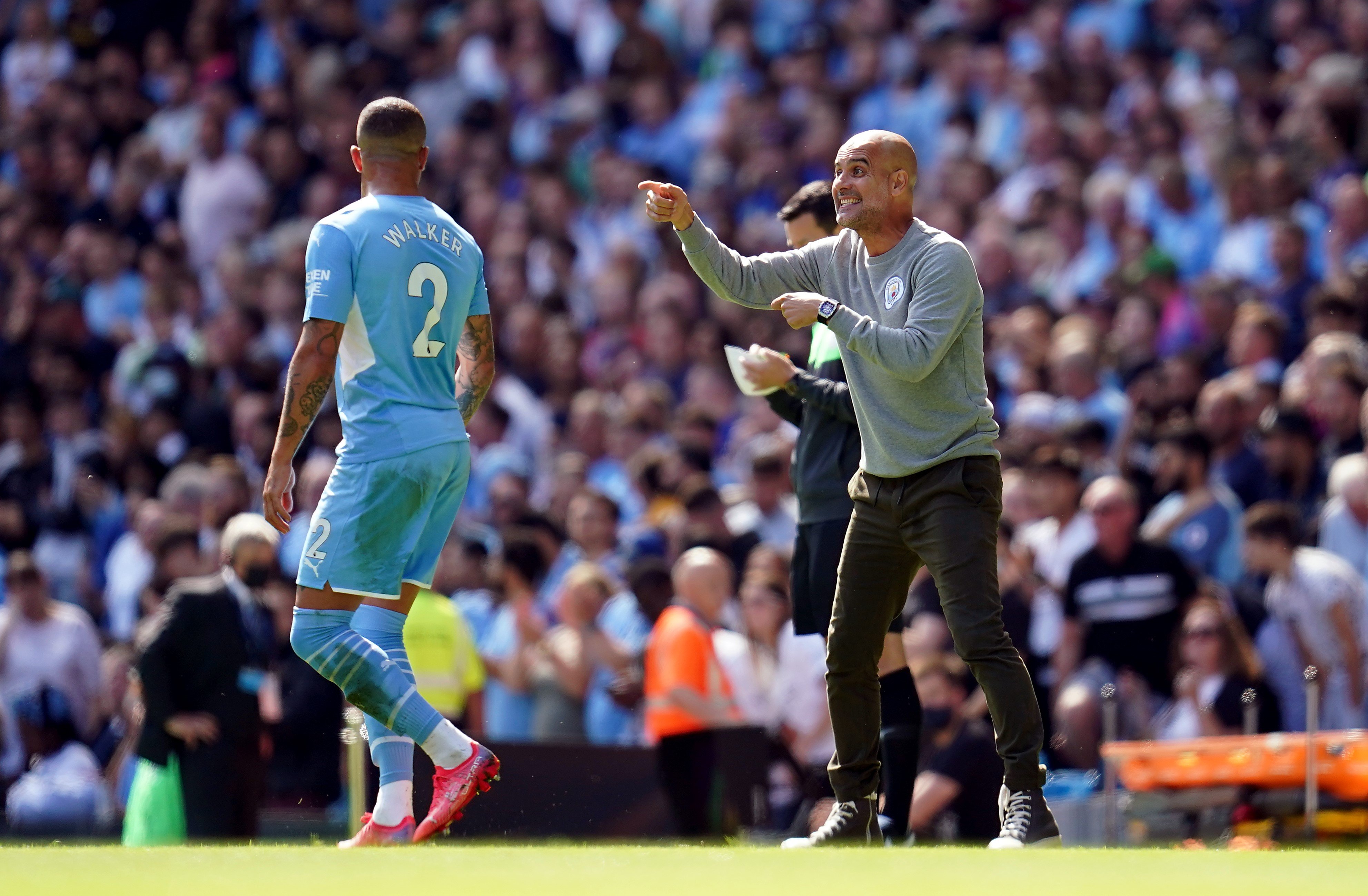 Guardiola homenajea a Salvador Dalí en la goleada del City al Arsenal (5-0)