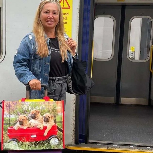 Belén Esteban bolsa  tren @belenestebanmenendez