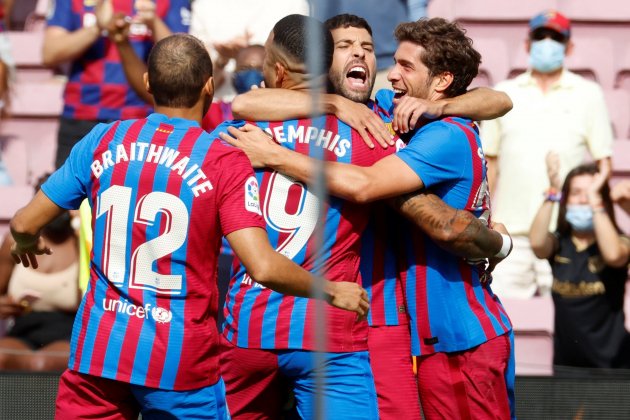 Jordi Alba Sergi Roberto Memphis Barca celebracion EFE