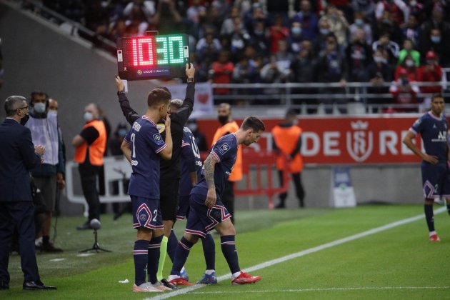 Messi debut PSG @PSG inside