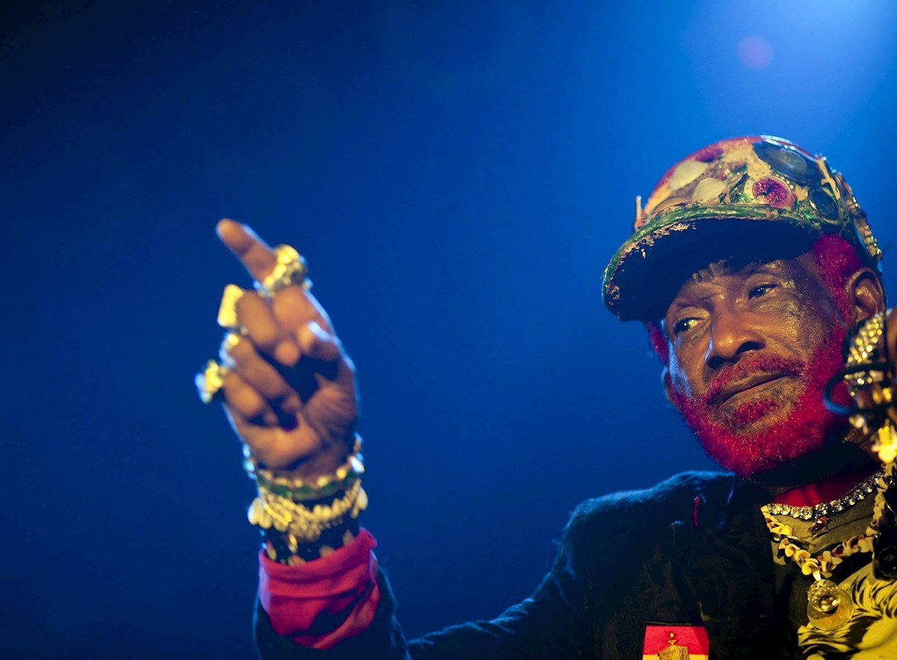Mor la llegenda del reggae Lee 'Scratch' Perry