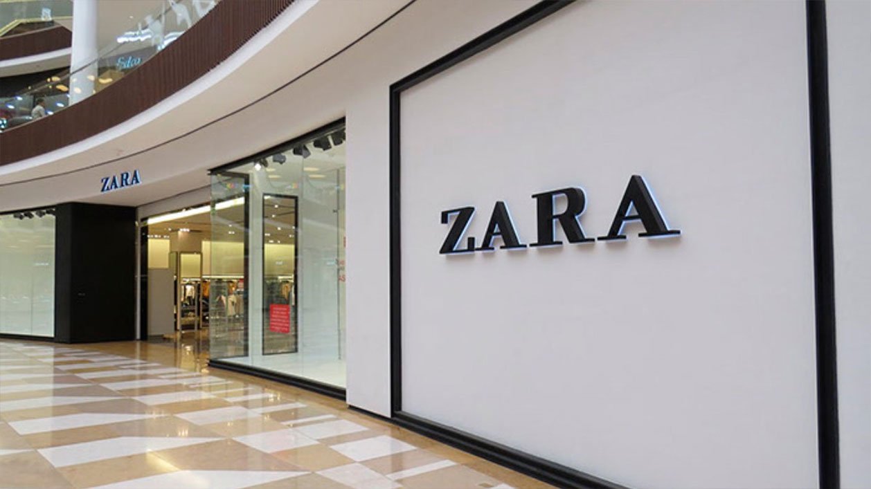 Zara escondía el vestido más bonito del verano para el final, raya diplomática, buen gusto