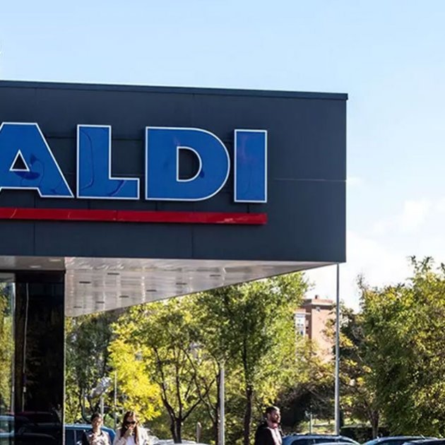 Aldi pone a la venta un limpiador de ventanas automático