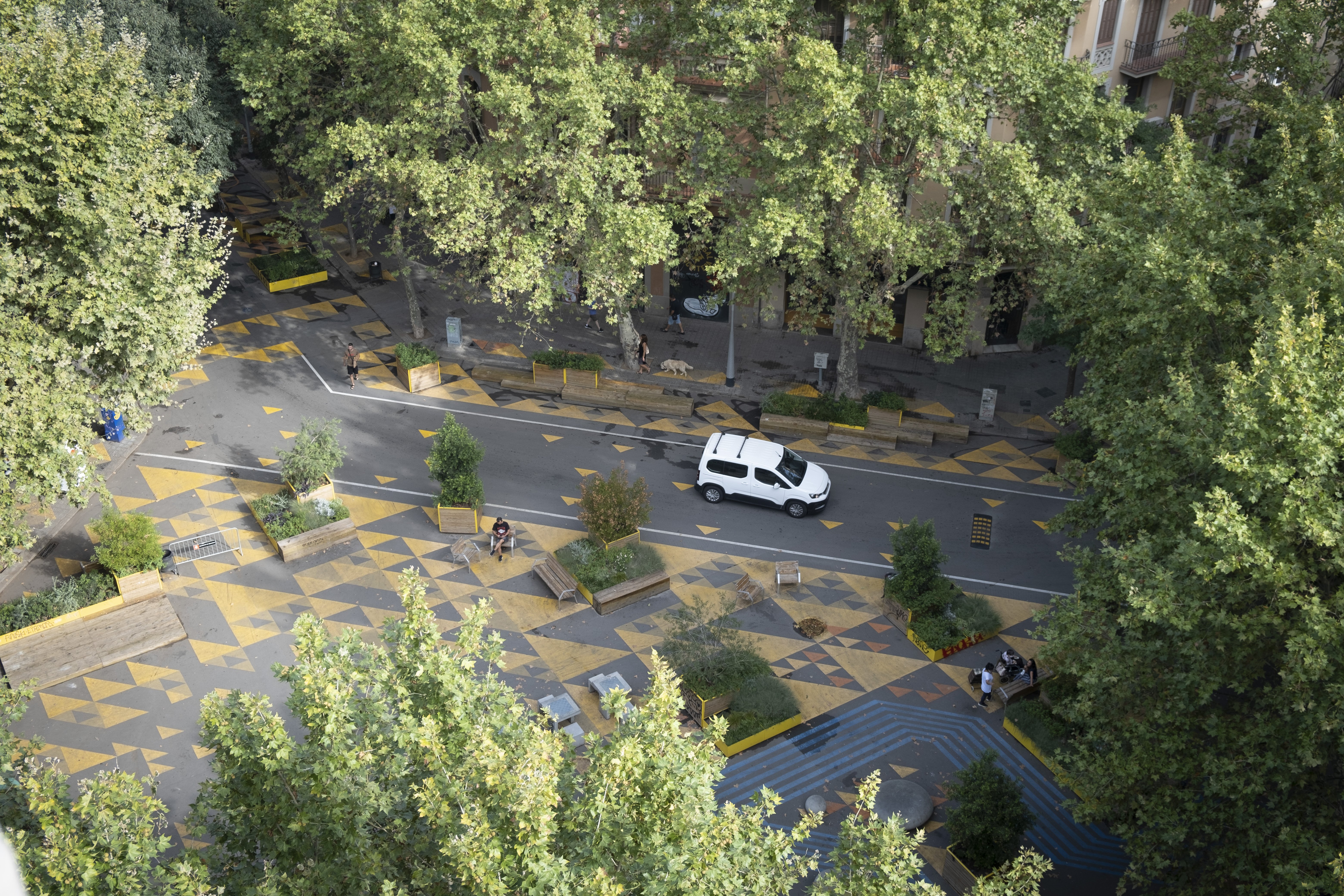 Urbanismo táctico en L'Eixample: ¡bienvenidos a la zona cero!