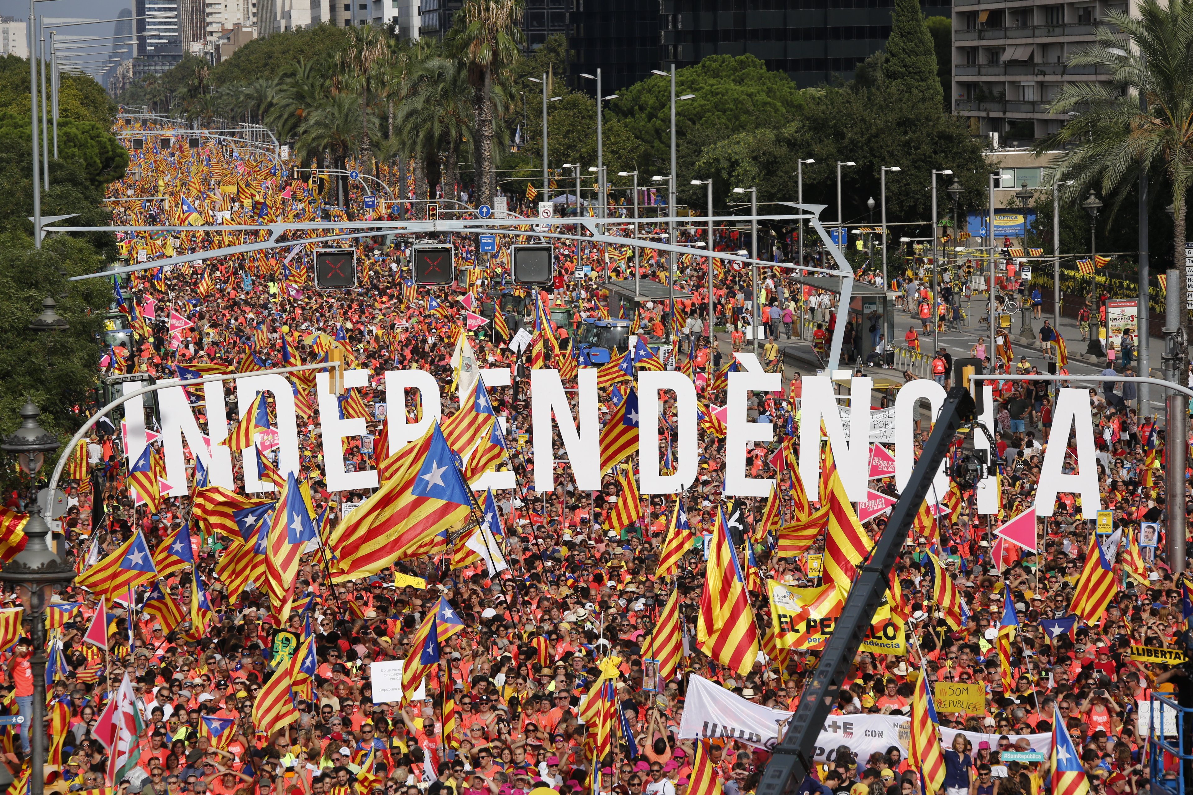Envia'ns una foto de com viuràs la Diada 2021 des de les ciutats catalanes!