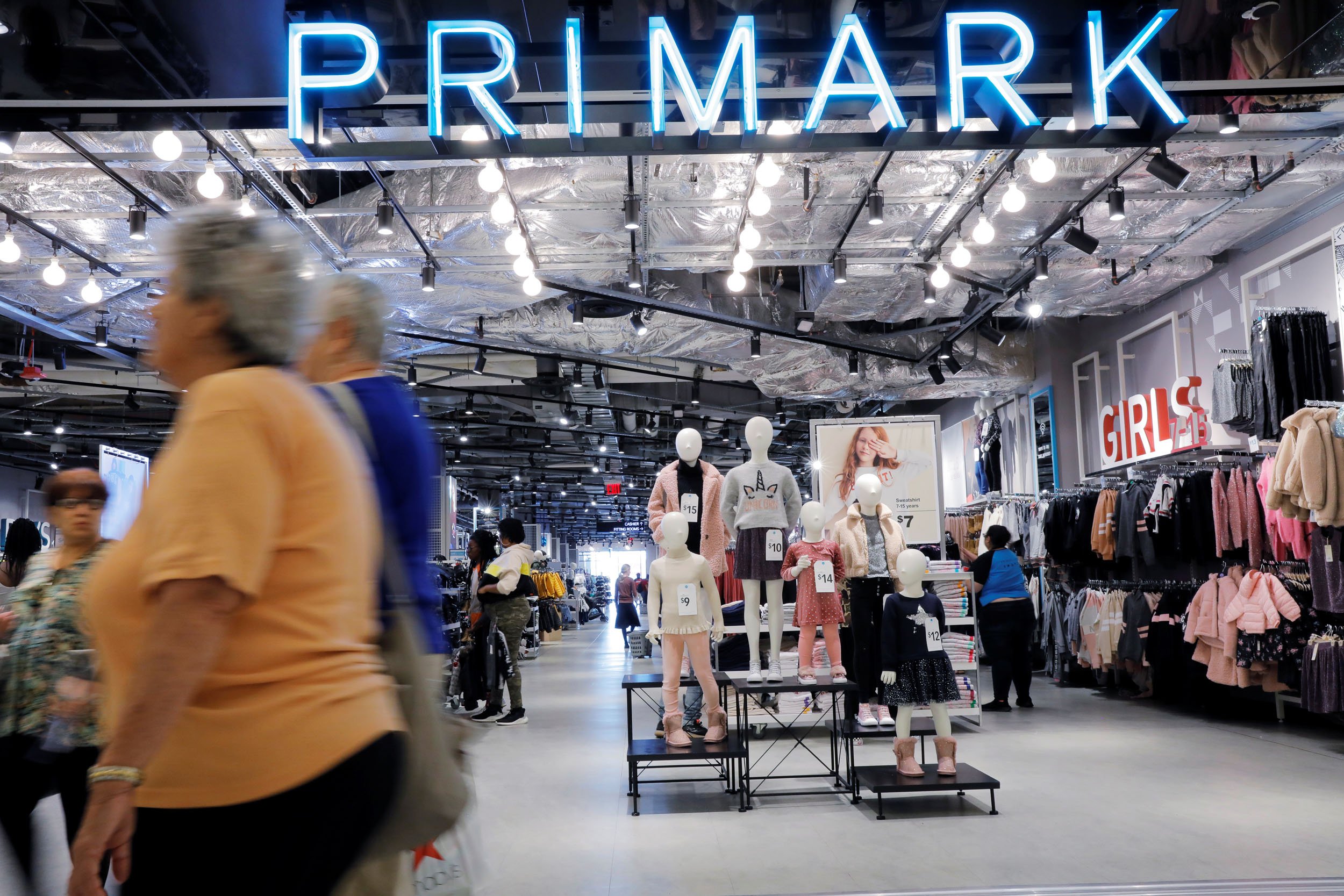 Primark converteix unes sabates de 649,90 euros en una compra d'11 euros a Espanya