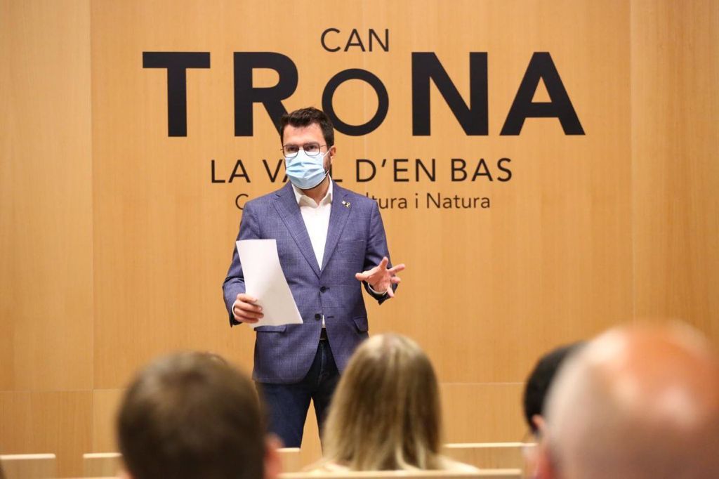 pere aragonès jornada trabajo govern vall d'en bas - jordi bedmar pere aragonès jornada trabajo govern vall d'en bas - jordi bedmar