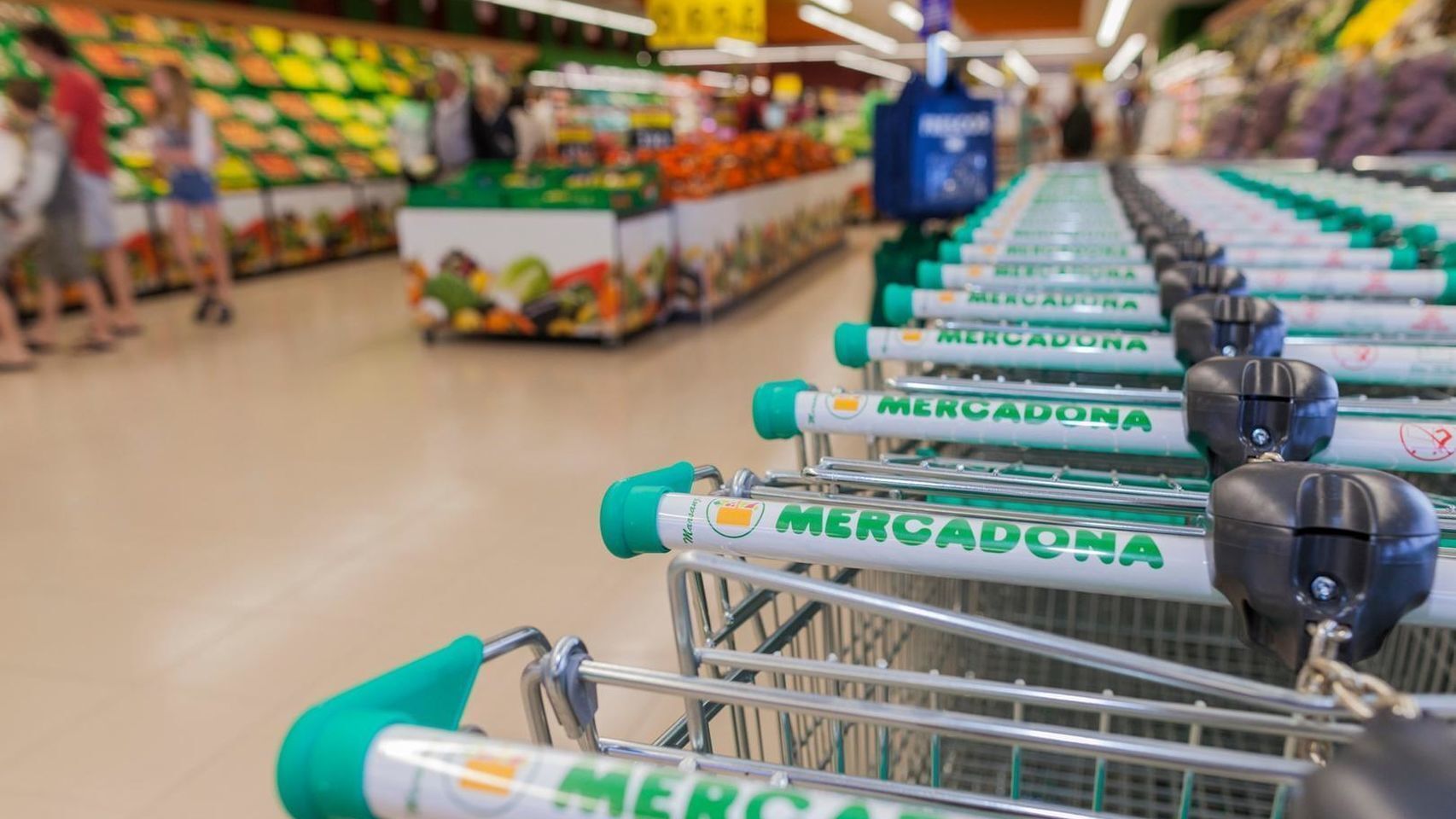 Mercadona té una crema amb or de 24 quirats a preu 'low cost' que et canvia la cara en 8 hores