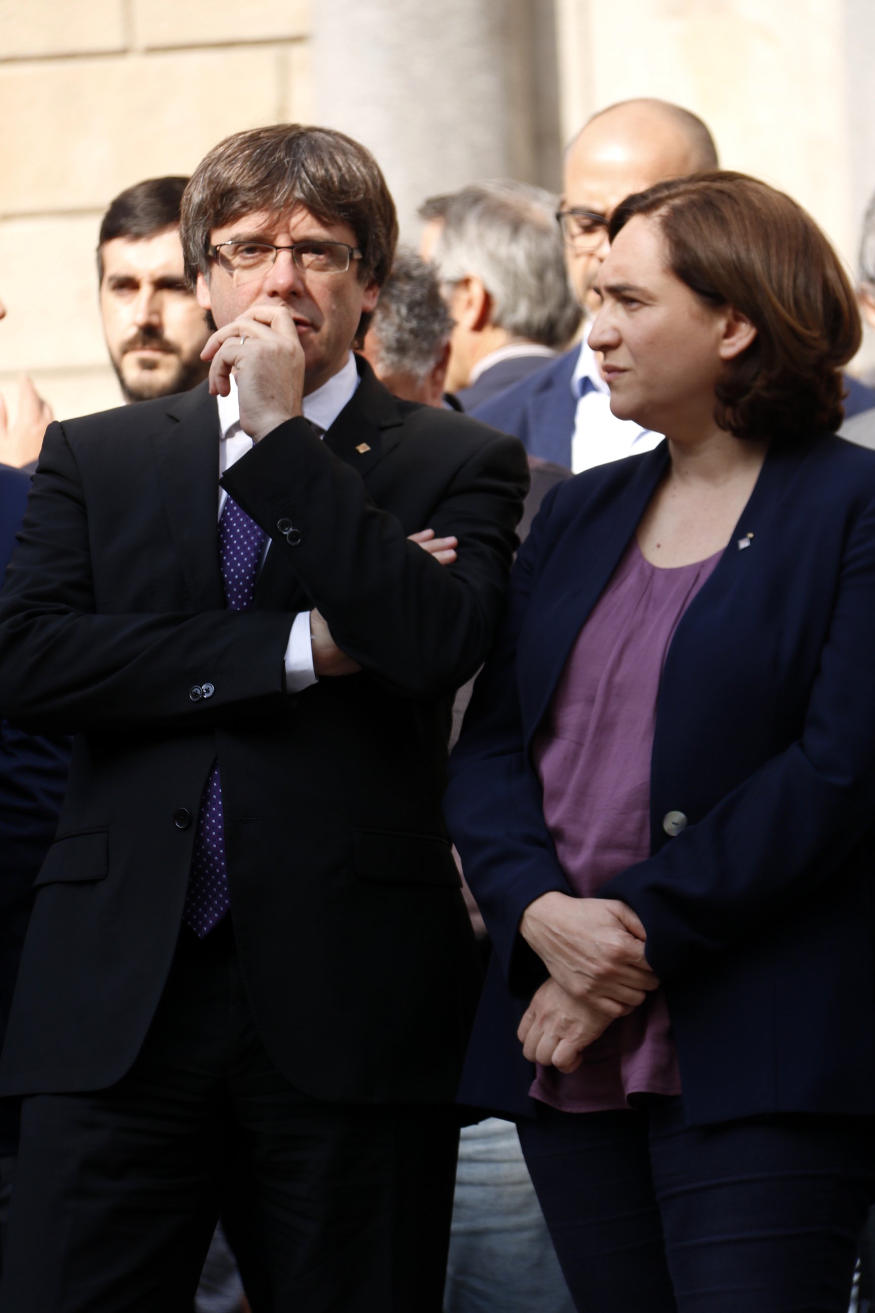 Puigdemont estalla por el comentario de Colau sobre el referéndum: "Triste"