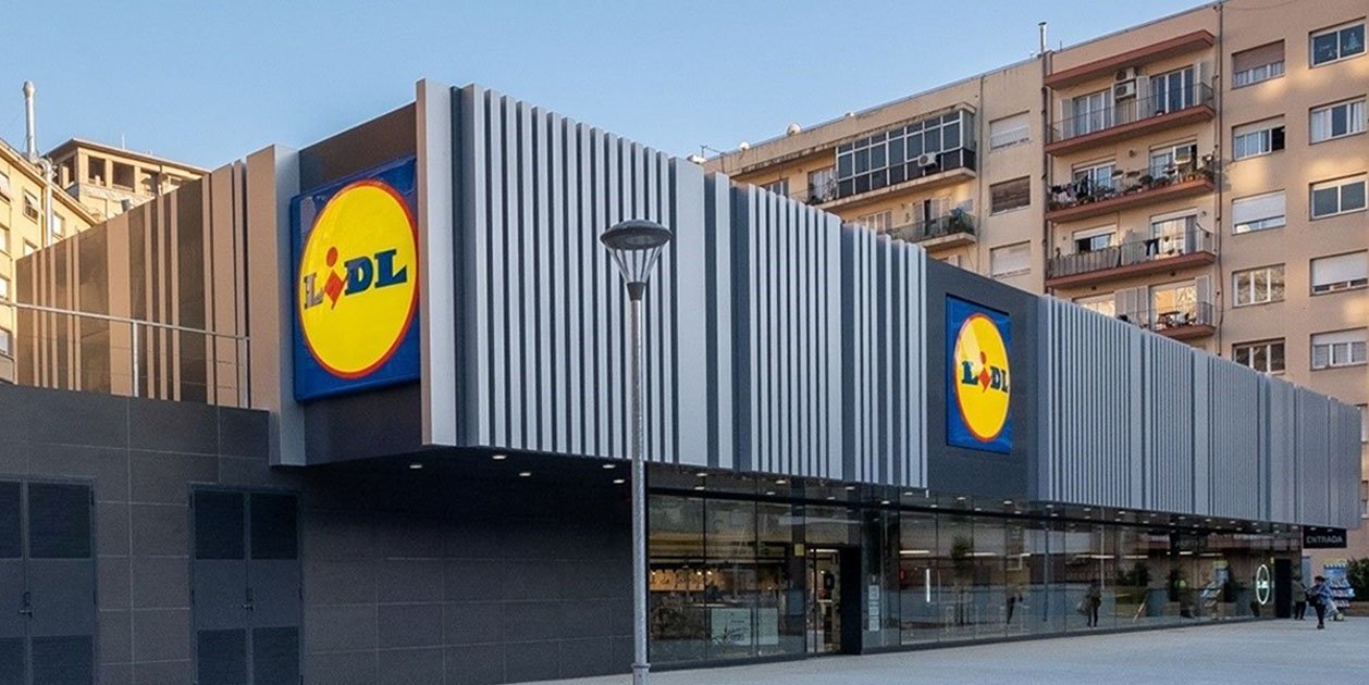 Lidl has a foldable utility cart perfect for apartments that don’t have space