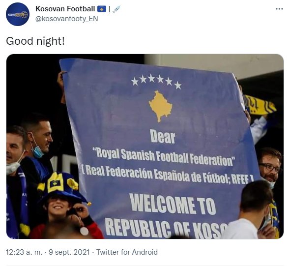 pancarta Kosovo España @kosovanfooty en