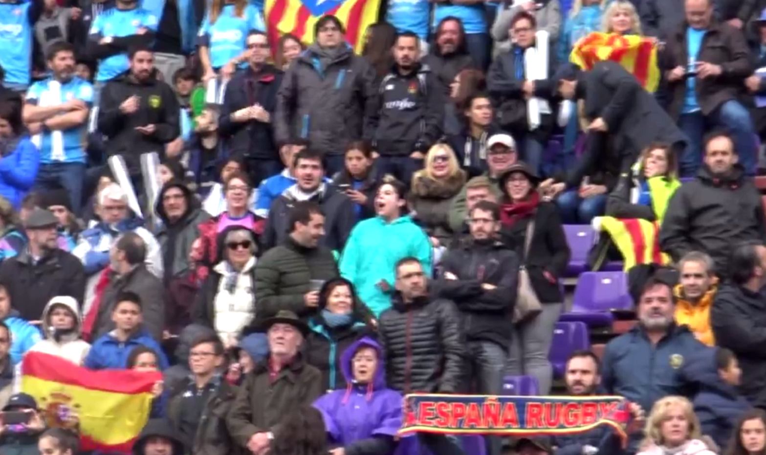 Multa de 600 euros a dos seguidors de la Santboiana per xiular l'himne d'Espanya