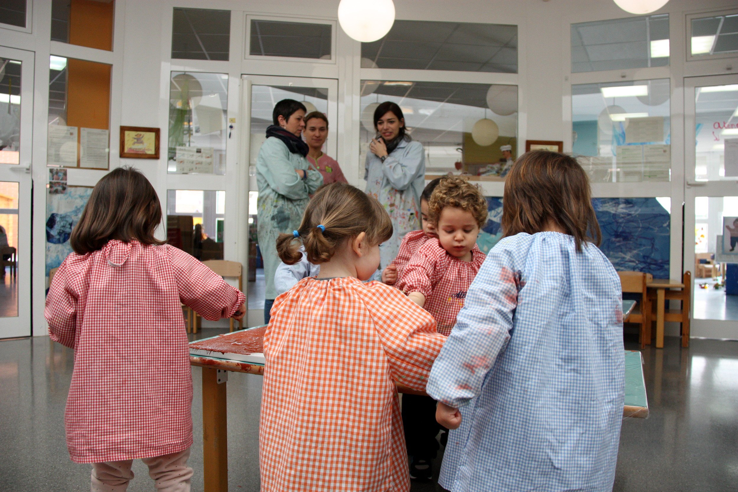 Servicios mínimos en las escuelas: un docente por cada seis aulas