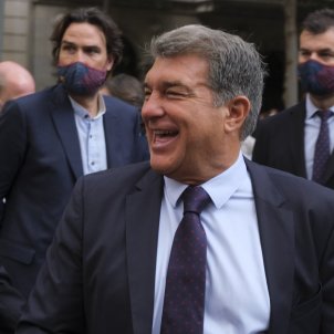 El Manchester United dobla la oferta y el jugador la rechaza porque tiene un acuerdo cerrado con Joan Laporta