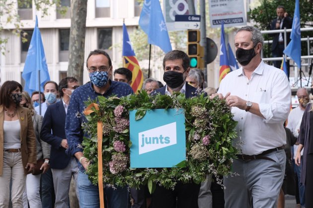 Junts amb Quim Forn, Jordi Turull i Jordi Sánchez ofrenda Casanova Diada 2021 / Carlos Baglietto 