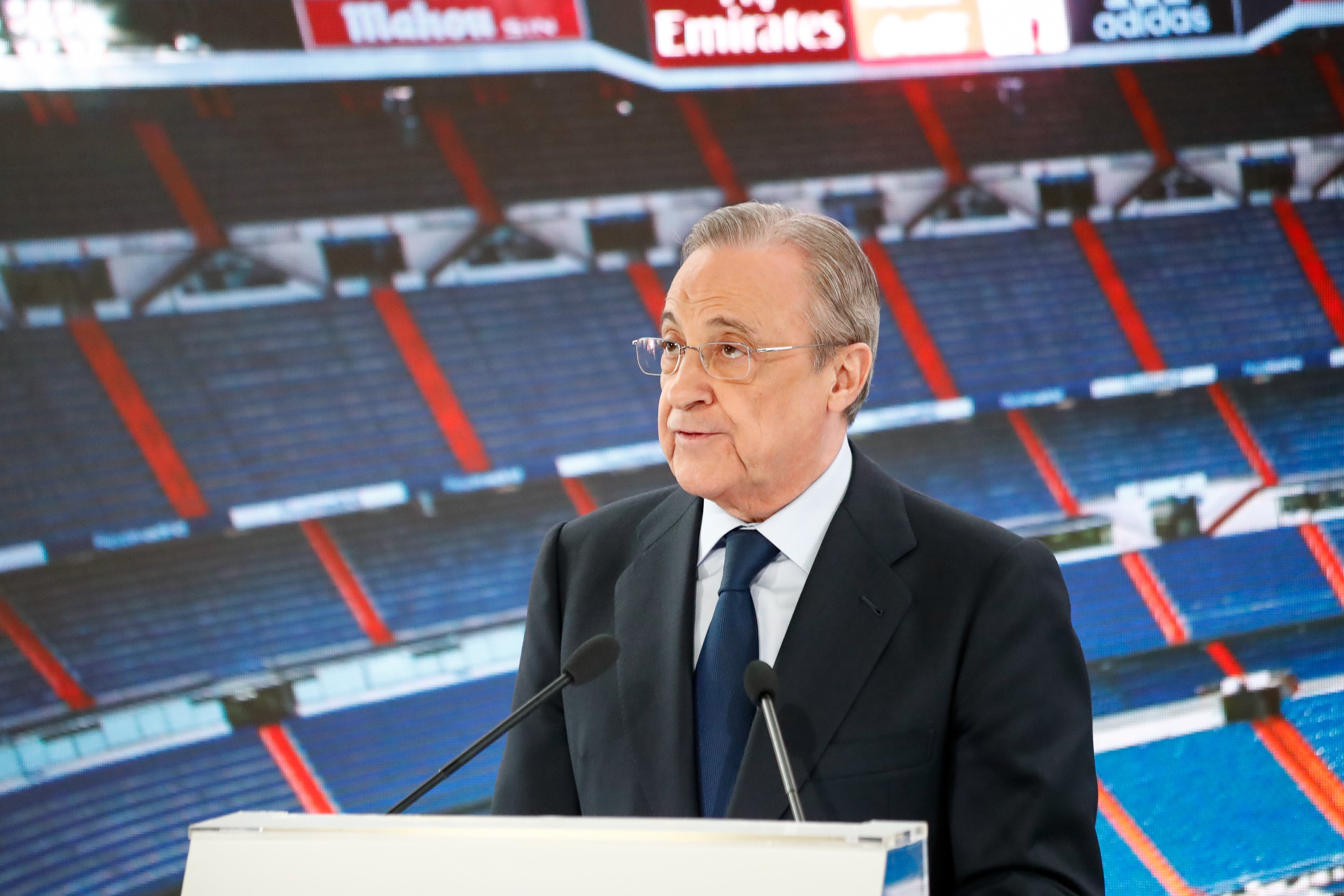 Florentino Pérez envía a 5 'scouters' y quiere cerrar el fichaje después de anunciar a Mbappé