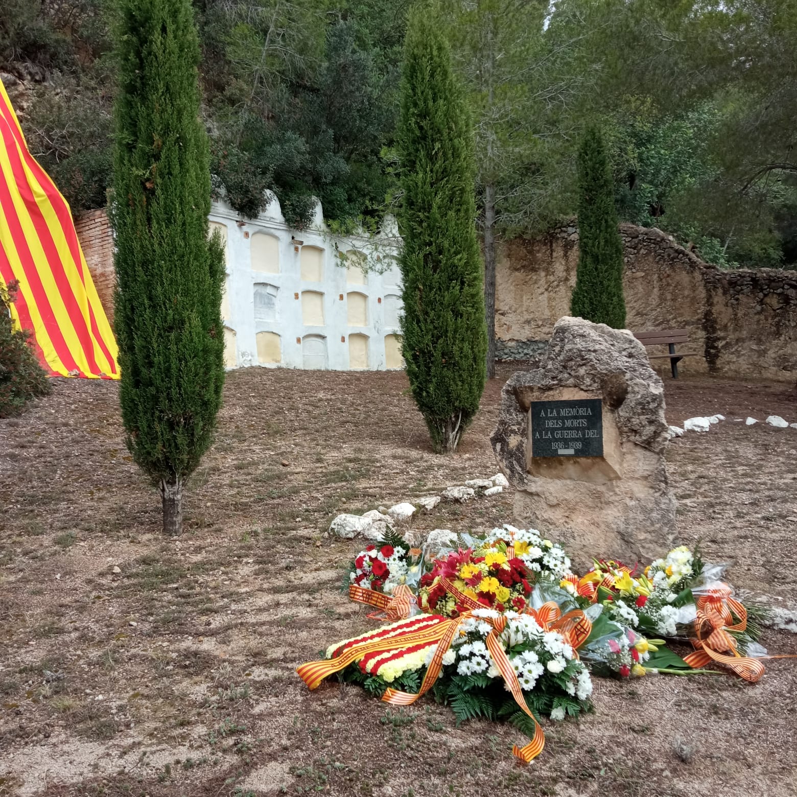 Des del cementiri vell d'Albinyana, al Baix Penedès