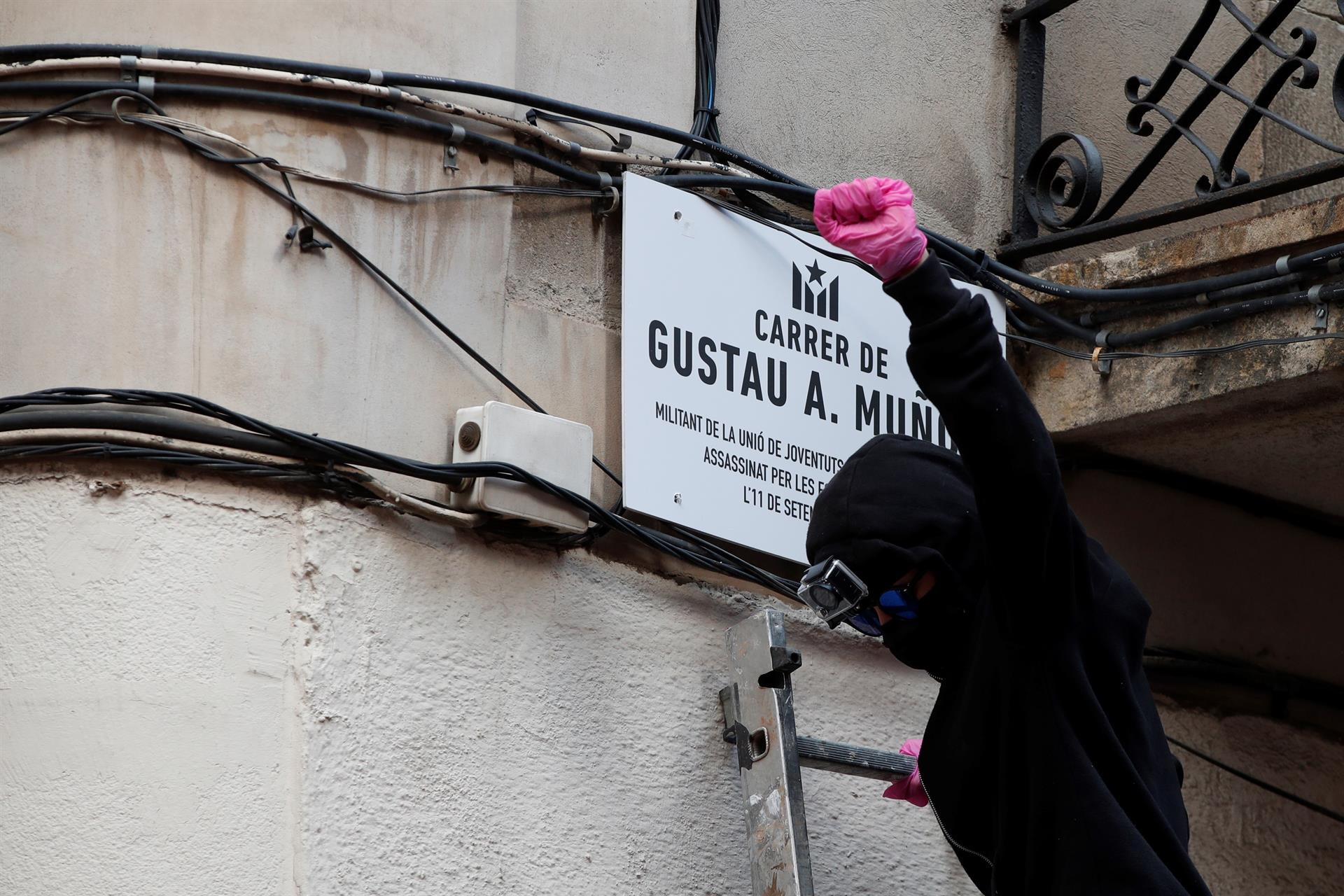 L'Estat indemnitzarà la mare de Gustau Muñoz, assassinat per la policia la Diada del 1978