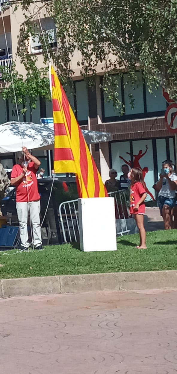 En Narcís Carner ens envia aquesta imatge de com celebren a Palamós la Diada