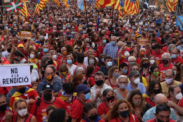festividad de catalunya estacion de francia, manifestacion - Sergi ALCÀZAR