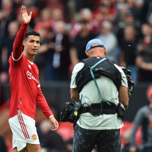 Cristiano Ronaldo saluda Old Trafford EFE