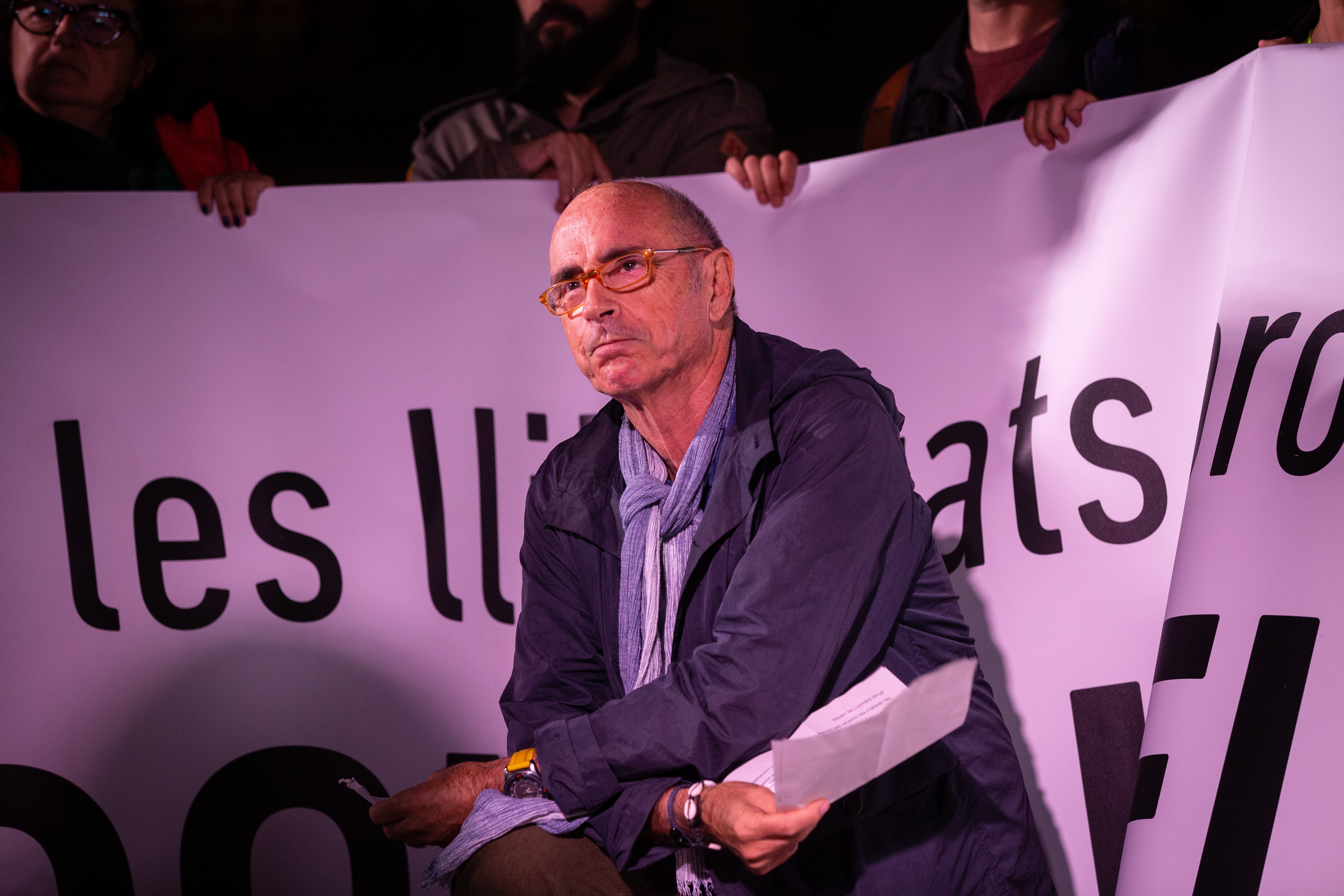 Lluís Llach surt en defensa de Borràs: "Si les clavegueres tenen un objectiu, és ella"