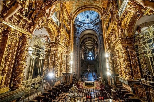 Catedral de Santiago de compostela interior - @catedralstgo