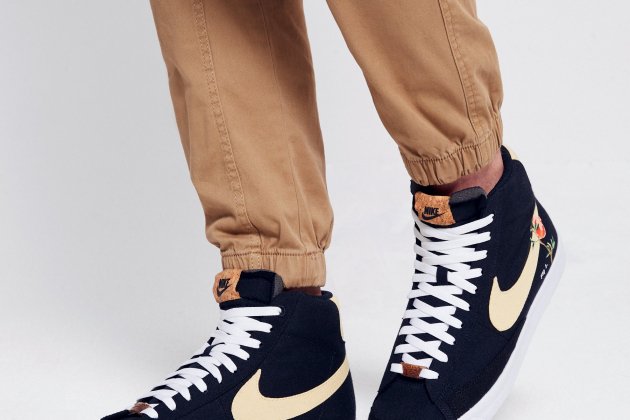 Error Coordinar Masacre Zalando tiene rebajadas las Nike con una fruta bordada que lo están petado  en medio mundo