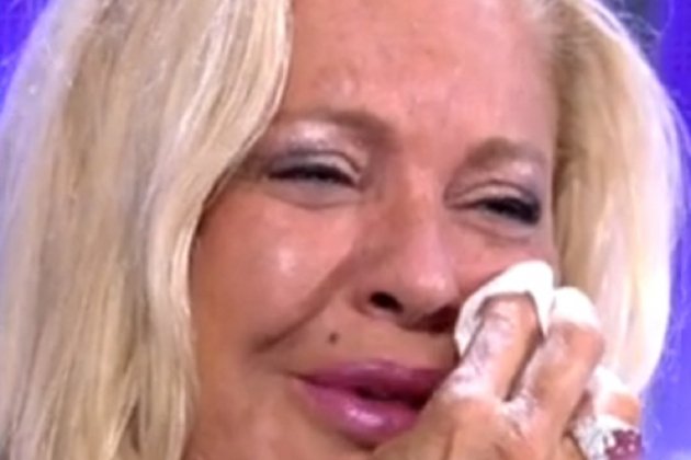 barbara rey llevada llorando