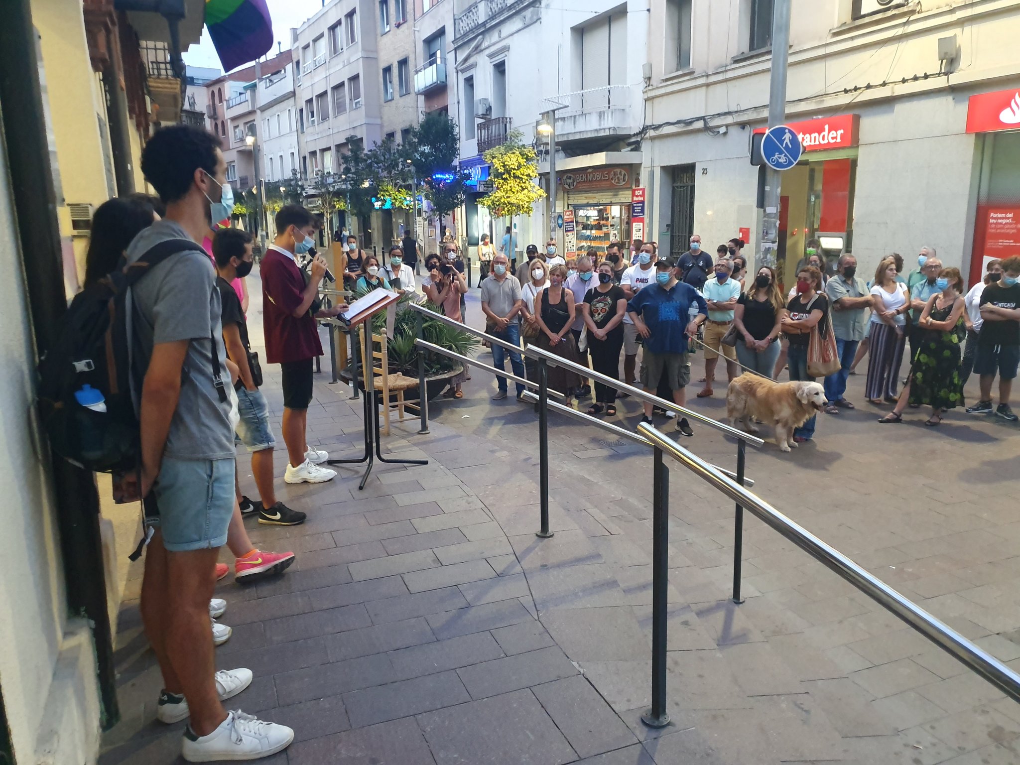 concentración montcada i reixac contra la lgtbifobia observetorio