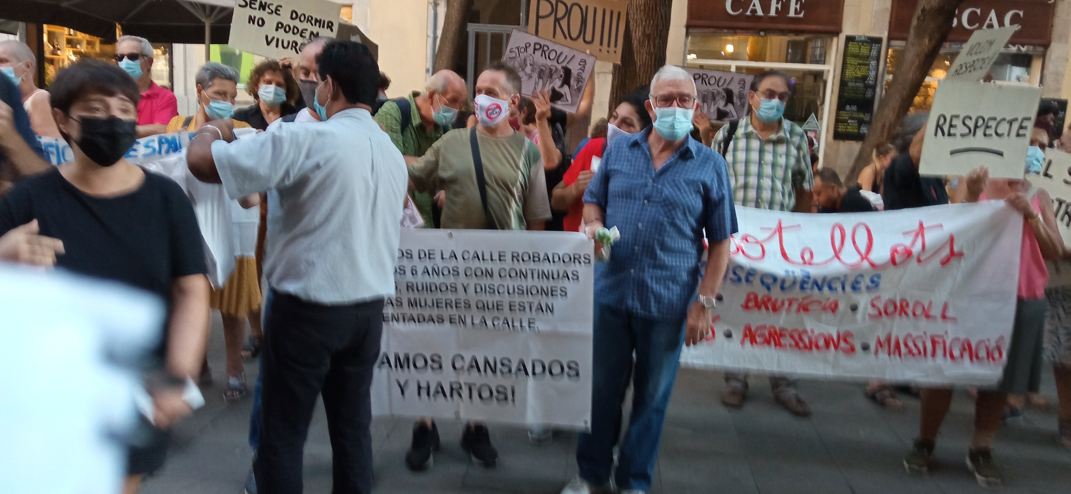 protesta botellon barcelona ciutat vella 3 jordi palmer