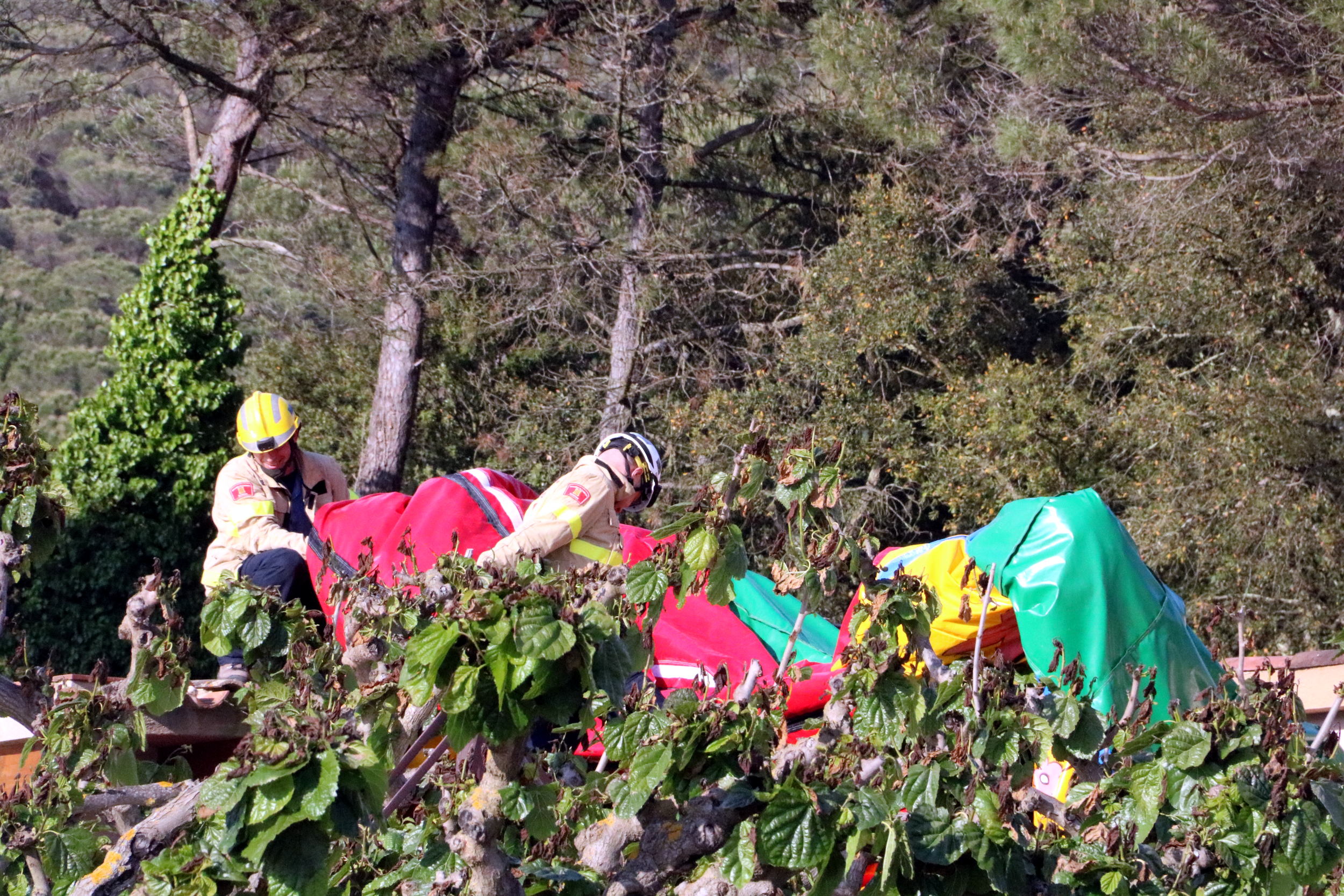 El primer informe de los Mossos descarta que el inflable de Caldes explotara