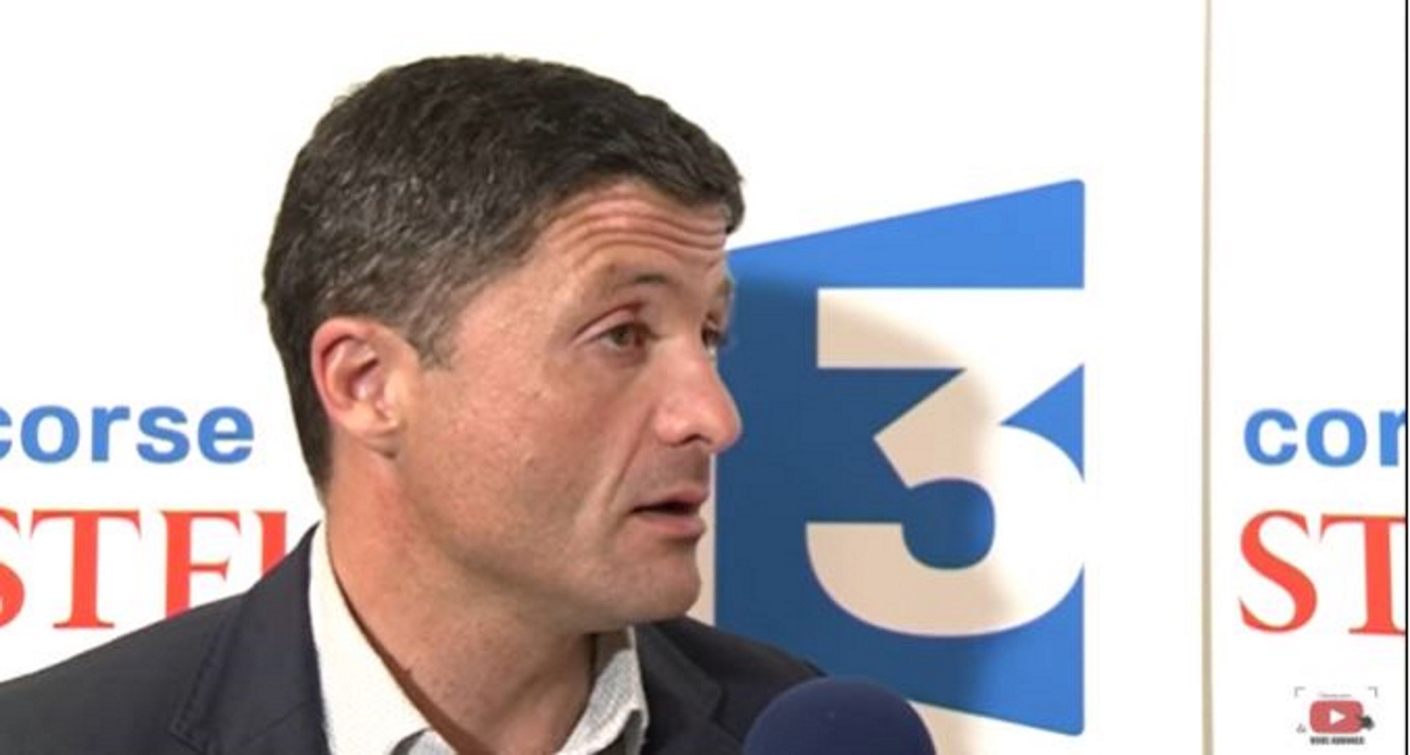 Uno de los diputados que ha recibido a Puigdemont: "Apoyo a la causa catalana"