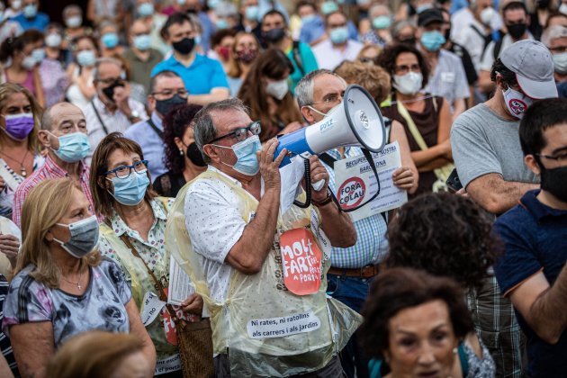 MANIFESTACIÓN PORTA A PORTA SANT ANDREU - Montse Giralt